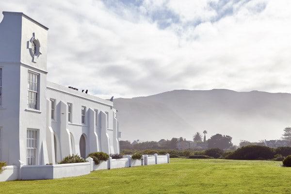 the_marine_exterior2